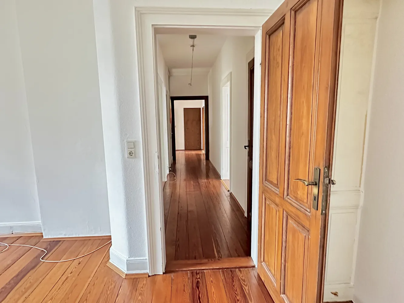 5 Zimmer Wohnung mit 118 m² in Wiesbaden – Bild 5