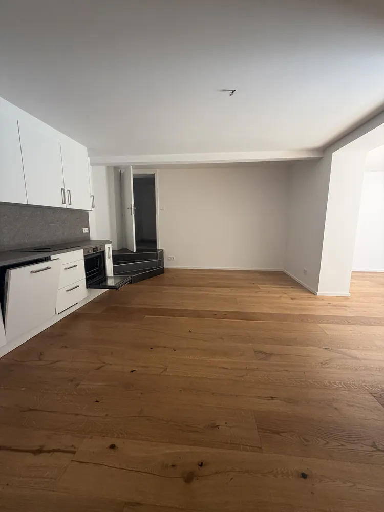 2 room apartment with 81 m² in Cologne – Photo 9
