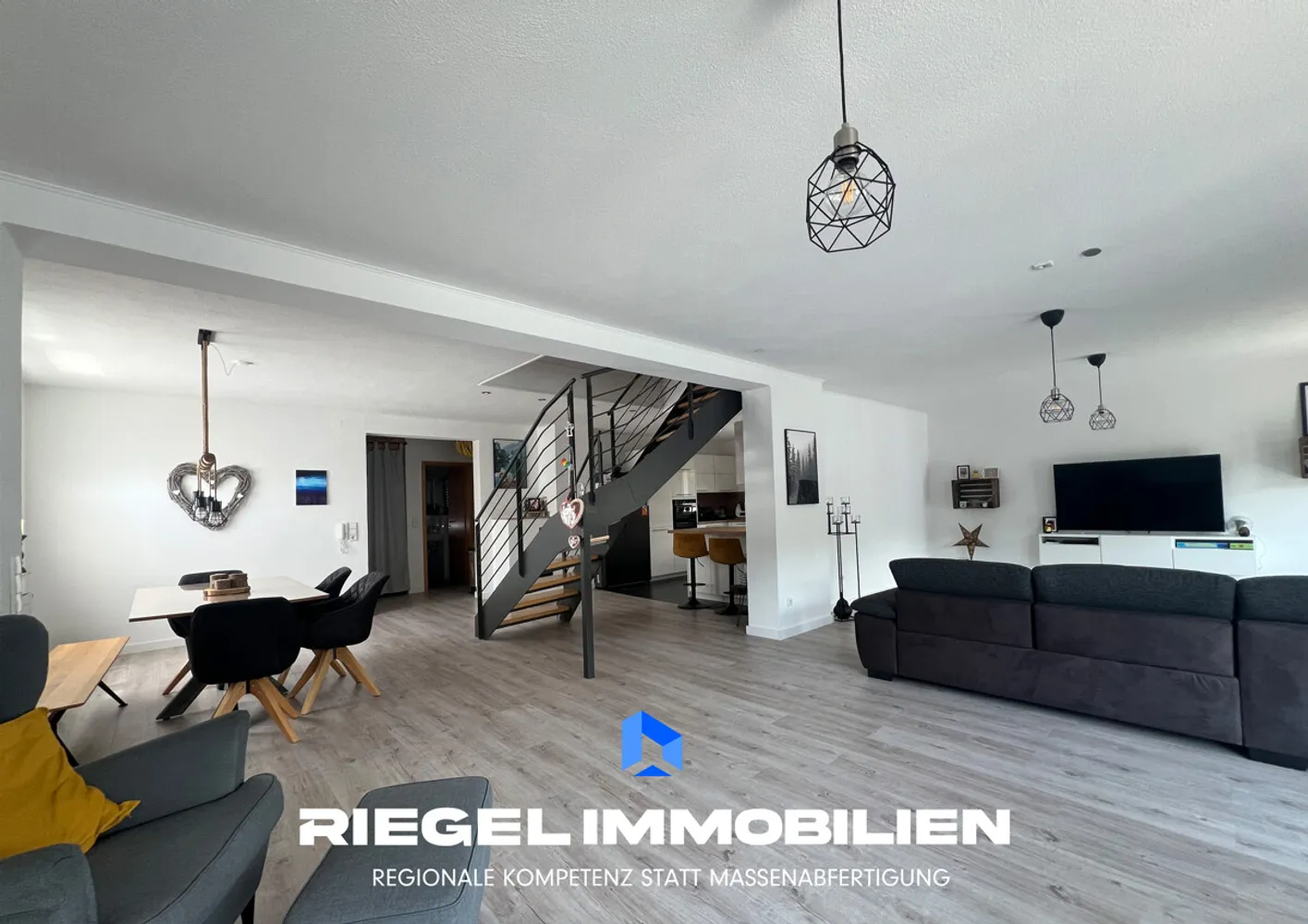 5 Zimmer Wohnung mit 175 m² in Speyer – Bild 2