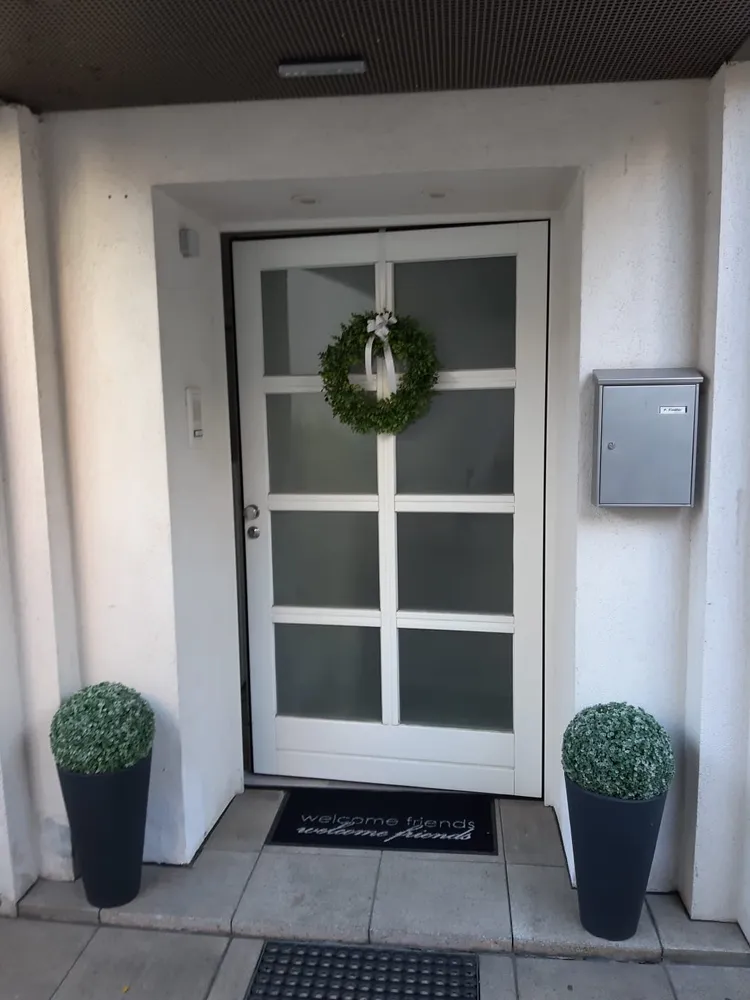 2 room apartment with 64 m² in Cologne – Photo 1