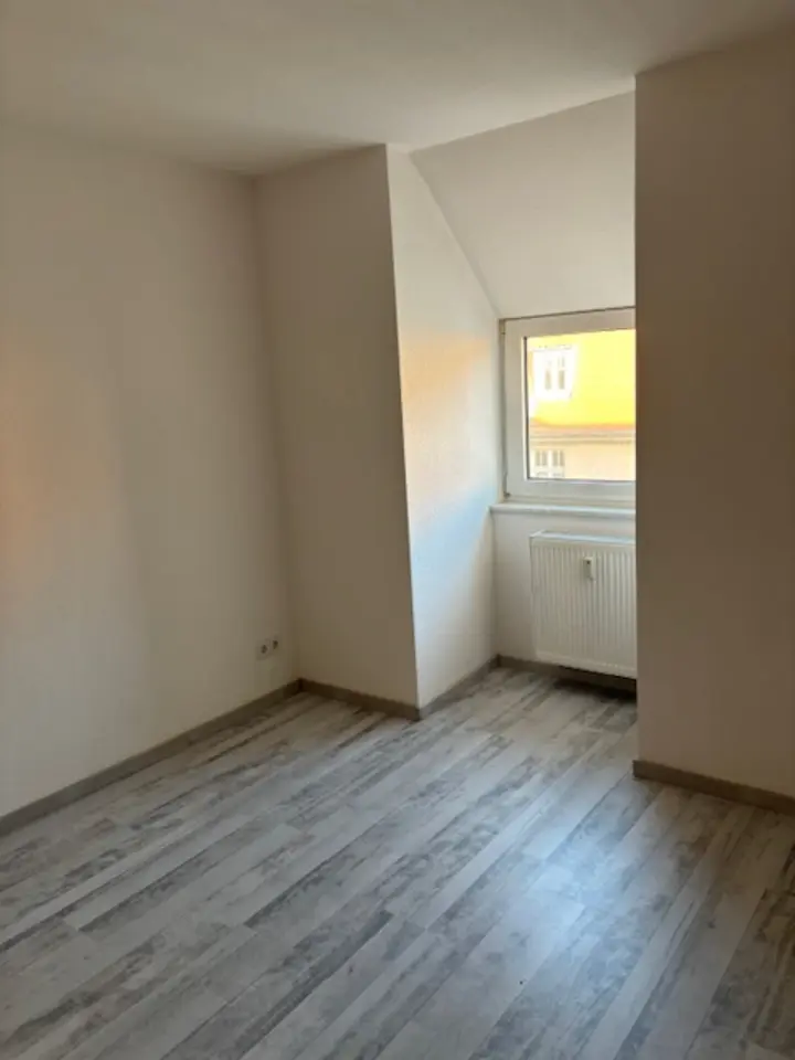 4 Zimmer Wohnung mit 121 m² in Magdeburg – Bild 3