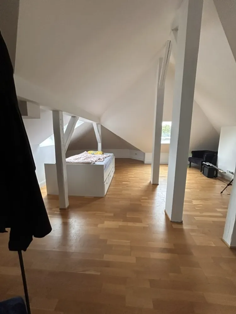 2 Zimmer Wohnung mit 75 m² in Wiesbaden – Bild 6