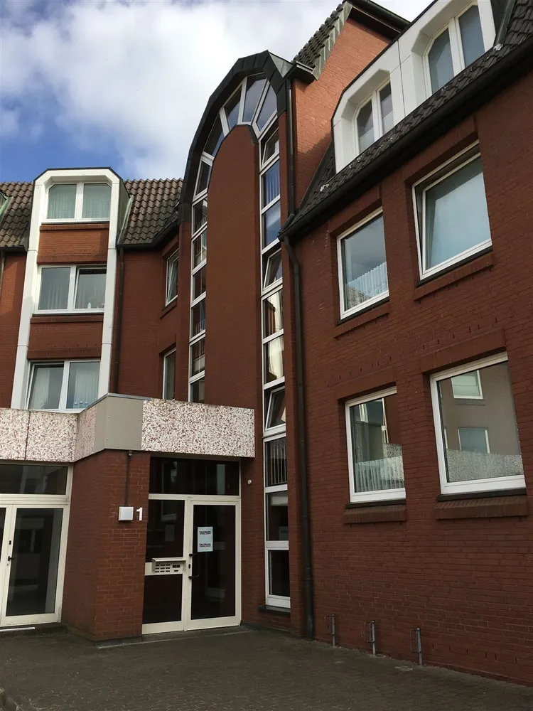 2 Zimmer Wohnung mit 74 m² in Hameln – Bild 1