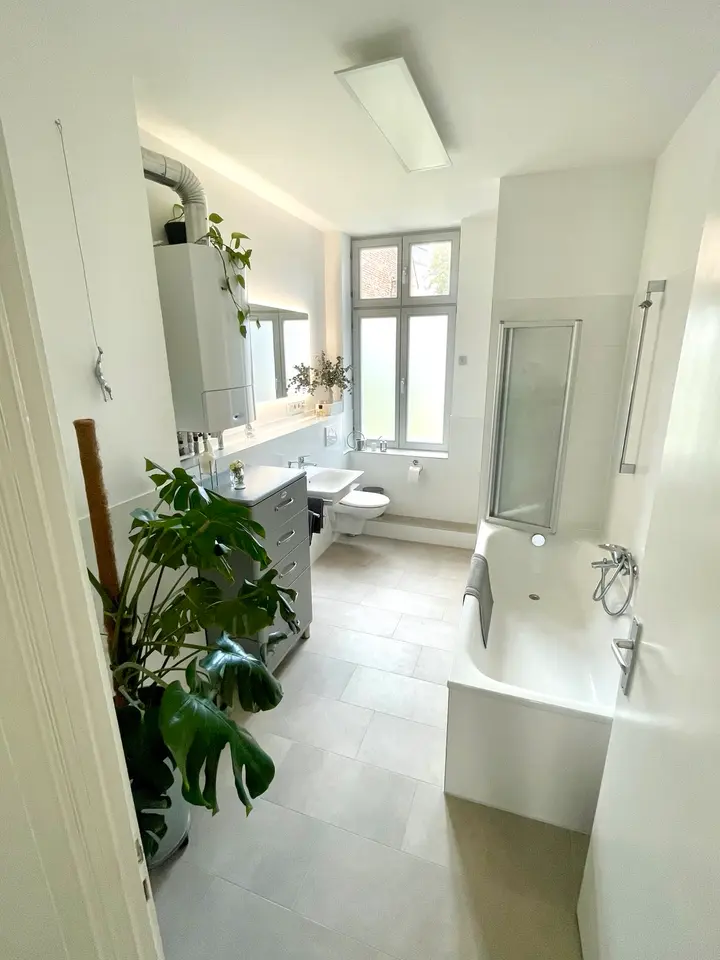 2 Zimmer Wohnung mit 83 m² in Wiesbaden – Bild 6