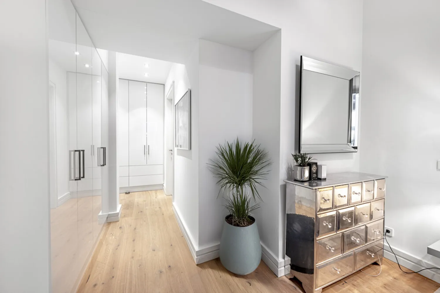 2 Zimmer Wohnung mit 85 m² in Köln – Bild 10