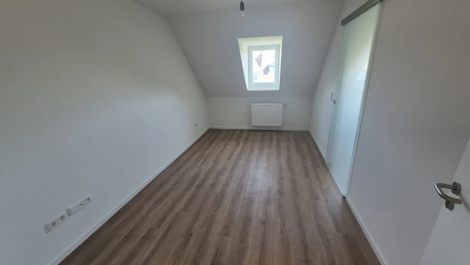 5 Zimmer Wohnung mit 90 m² in Wiesbaden – Bild 3