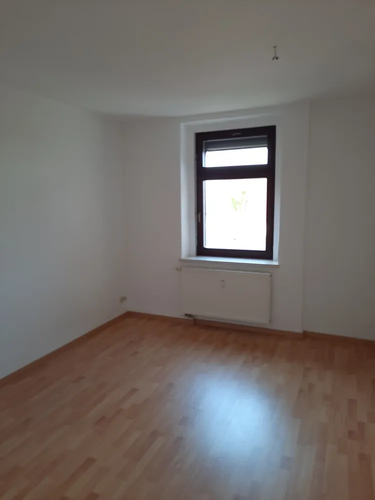 2 Zimmer Wohnung mit 58 m² in Werdau – Bild 1
