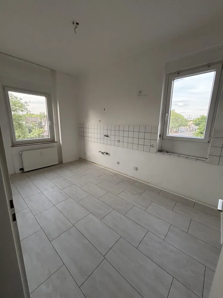4 Zimmer Wohnung mit 105 m² in Duisburg – Bild 4