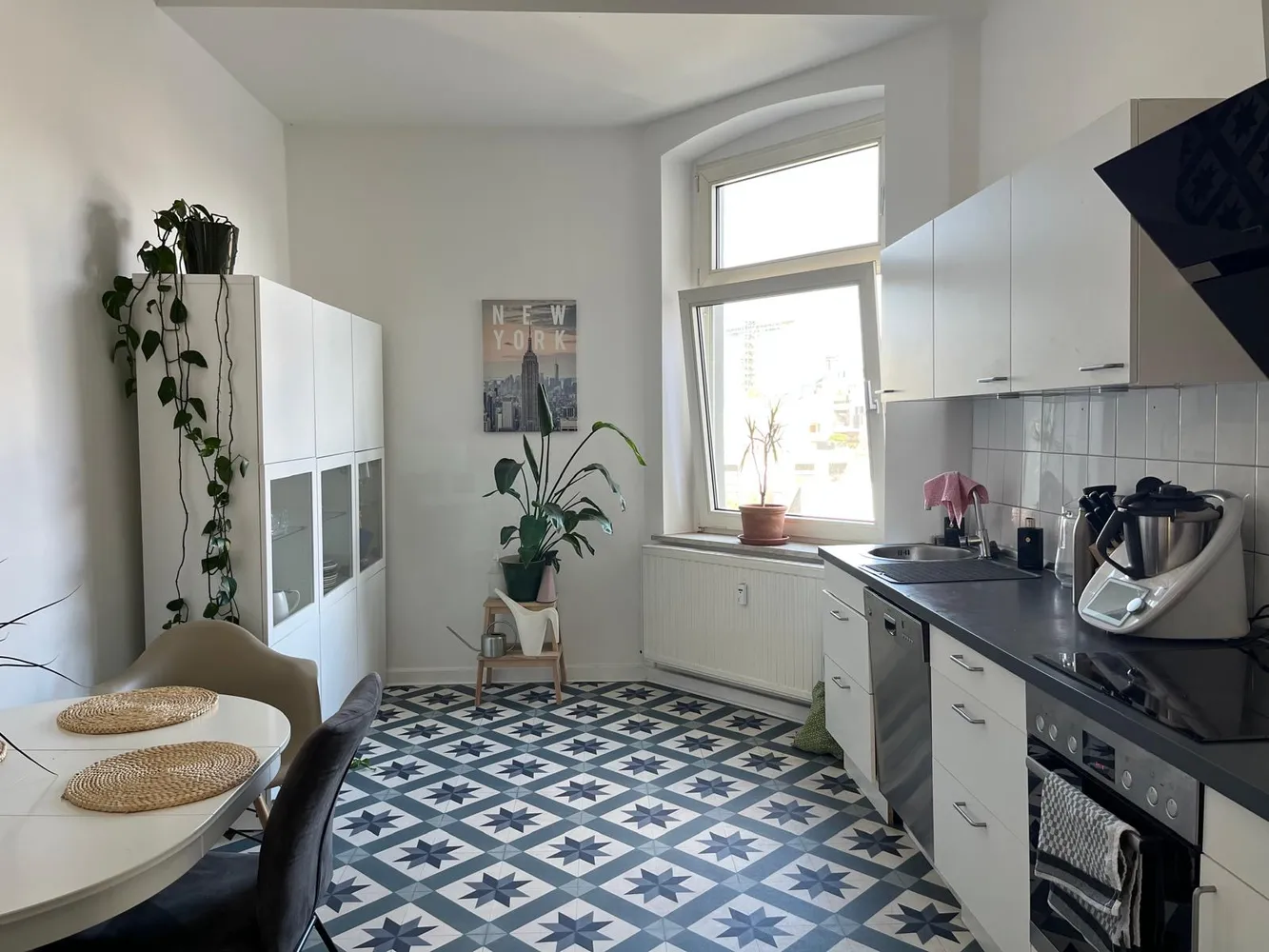 4 Zimmer Wohnung mit 100 m² in Düsseldorf – Bild 4