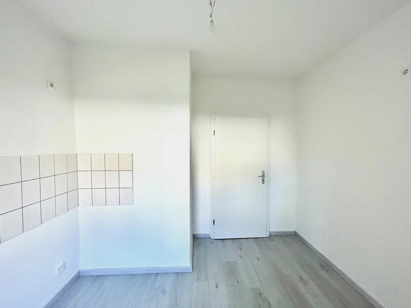 3 Zimmer Wohnung mit 61 m² in Bitterfeld-Wolfen – Bild 6