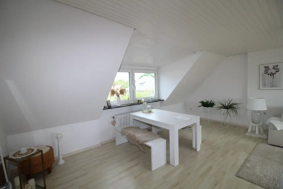 2 Zimmer Wohnung mit 55 m² in Wilhelmshaven – Bild 6