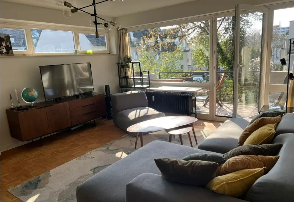 WG-Zimmer mit 95 m² in Frankfurt am Main – Bild 1