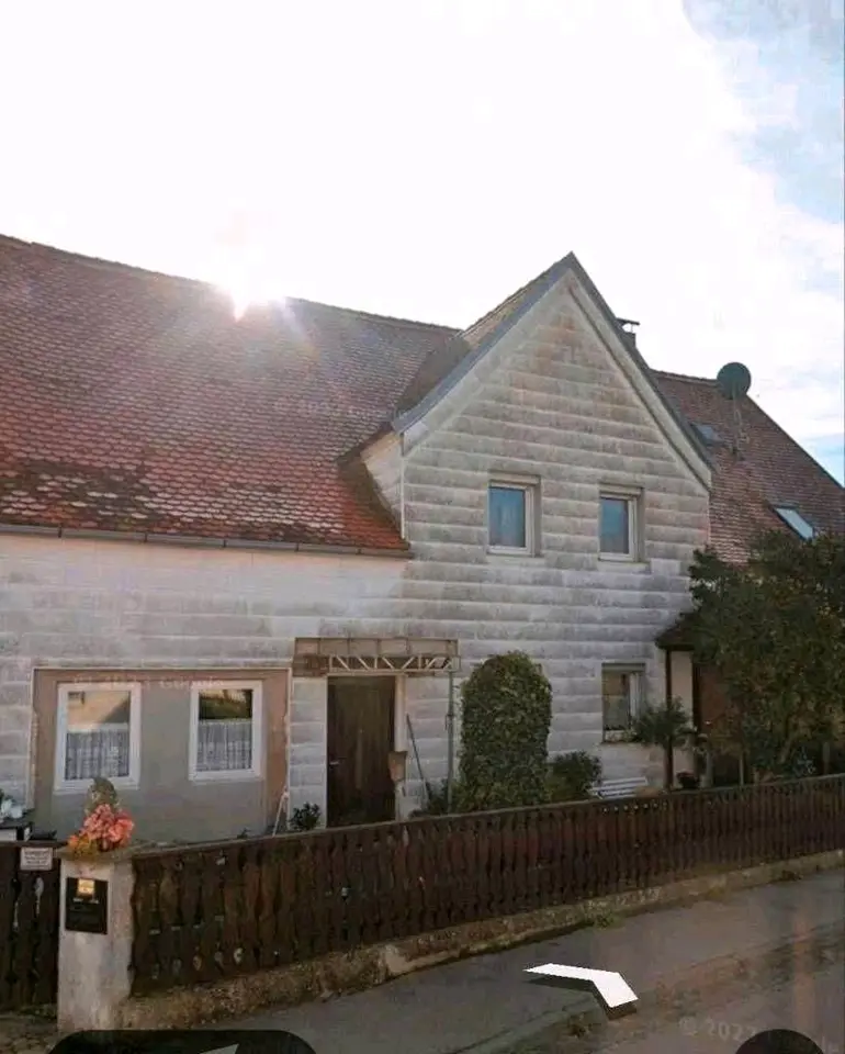 10 Zimmer Haus mit 180 m² in Nördlingen – Bild 2