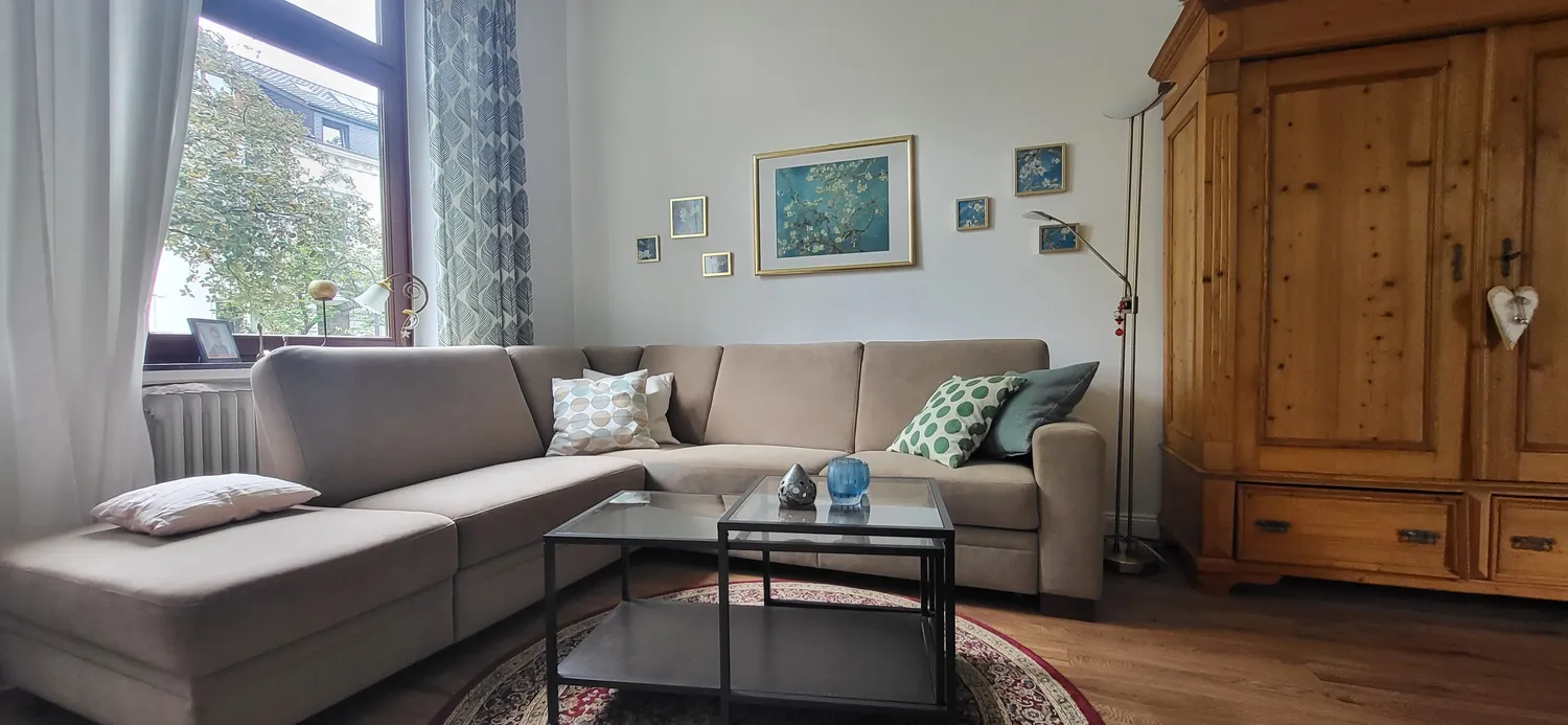 2 room apartment with 80 m² in Bremen – Photo 2