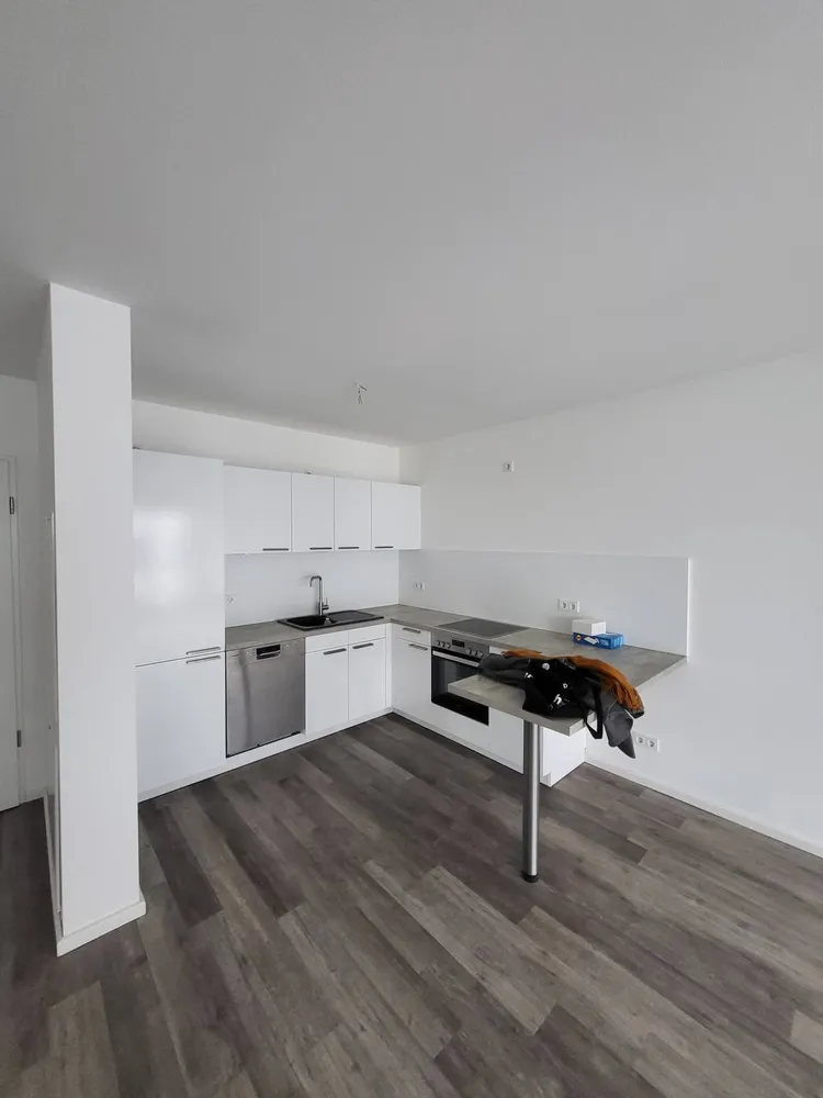 2 Zimmer Wohnung mit 63 m² in Berlin – Bild 1