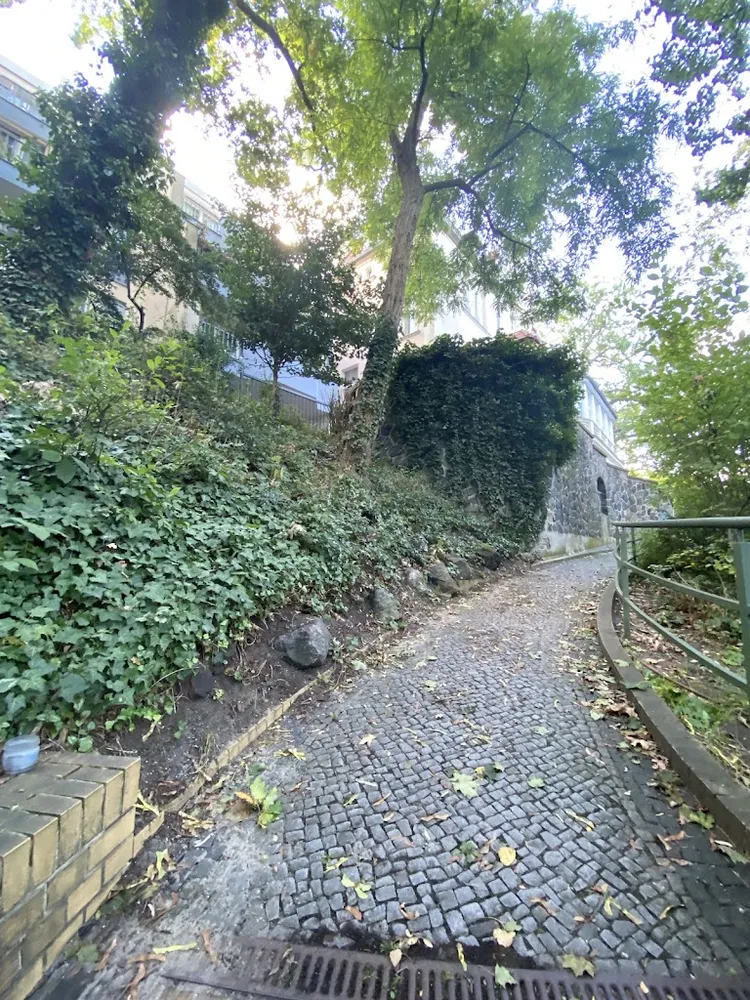 2 Zimmer Wohnung mit 72 m² in Berlin – Bild 4