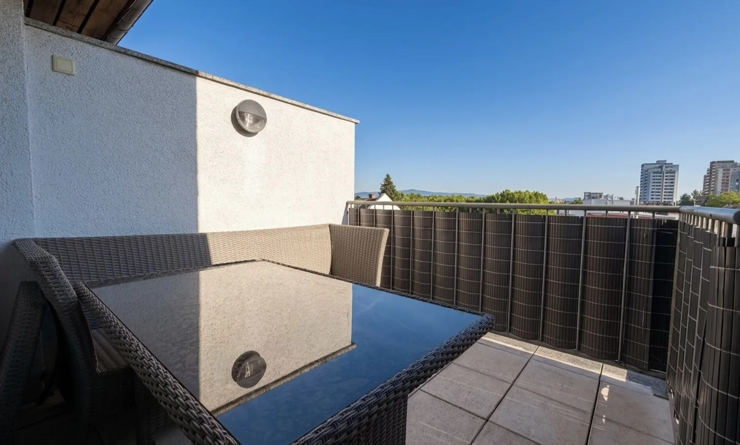 3 Zimmer Wohnung mit 86 m² in Frankfurt am Main – Bild 4