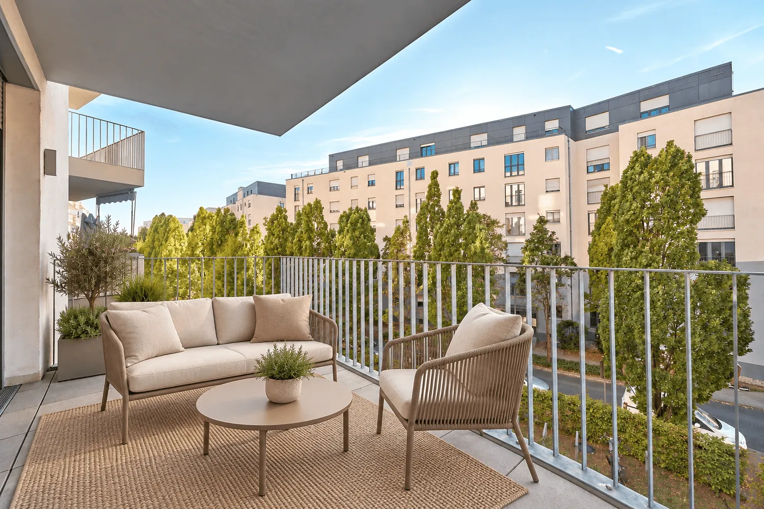2 room apartment with 87 m² in Frankfurt am Main – Photo 6
