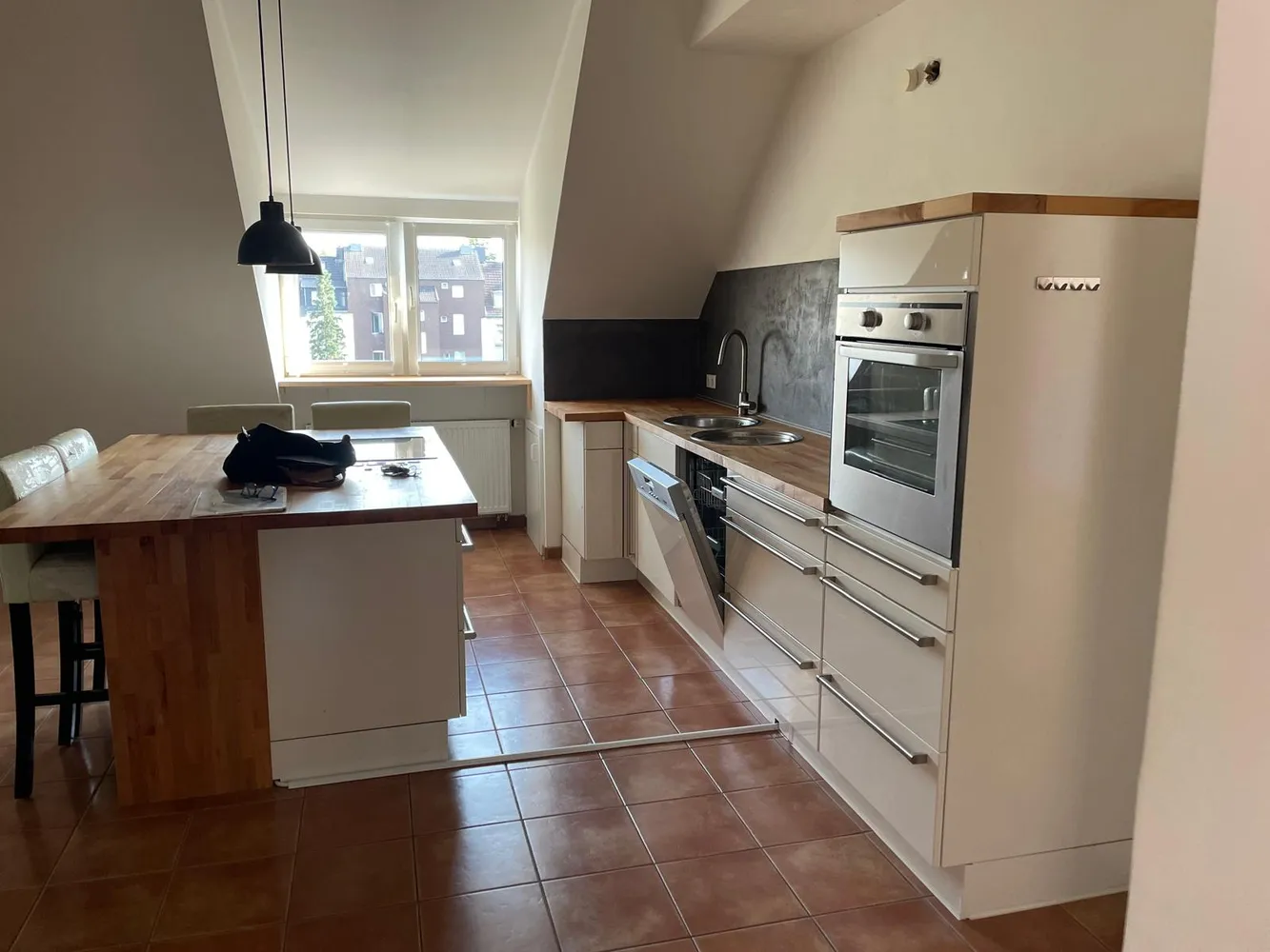 4 Zimmer Wohnung mit 110 m² in Leverkusen – Bild 3