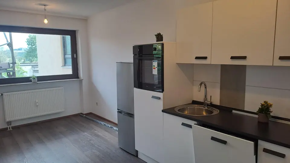3 Zimmer Wohnung mit 86 m² in Würzburg – Bild 1
