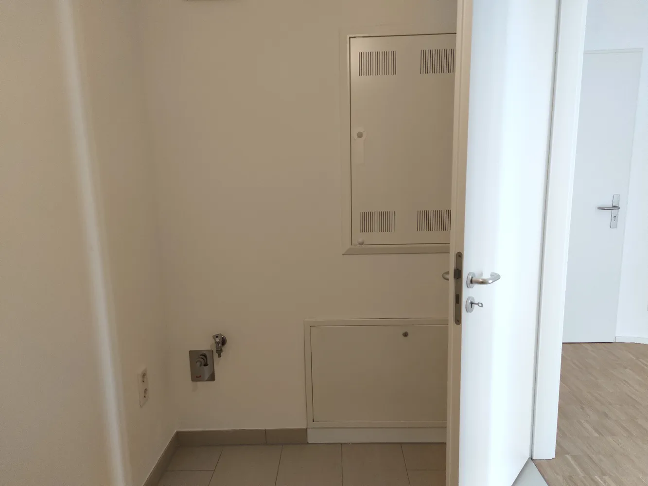 4 room apartment with 105 m² in Hanover – Photo 3