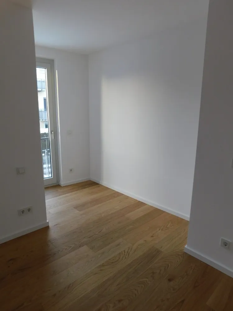 3 Zimmer Wohnung mit 80 m² in München – Bild 12