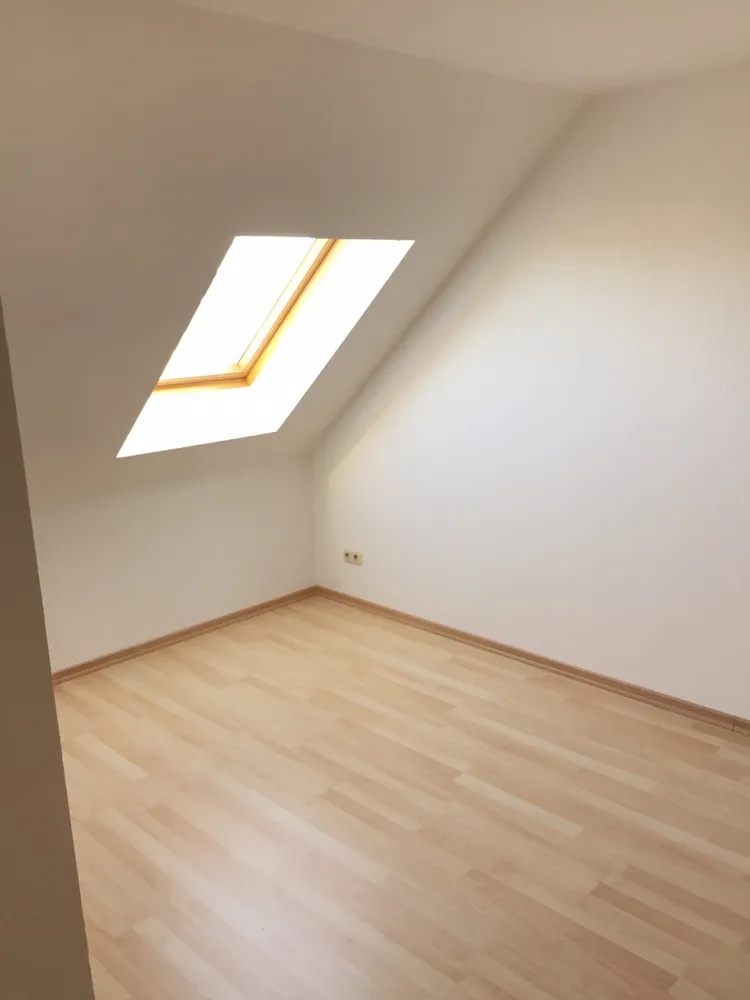 4 Zimmer Wohnung mit 104 m² in Leipzig – Bild 2
