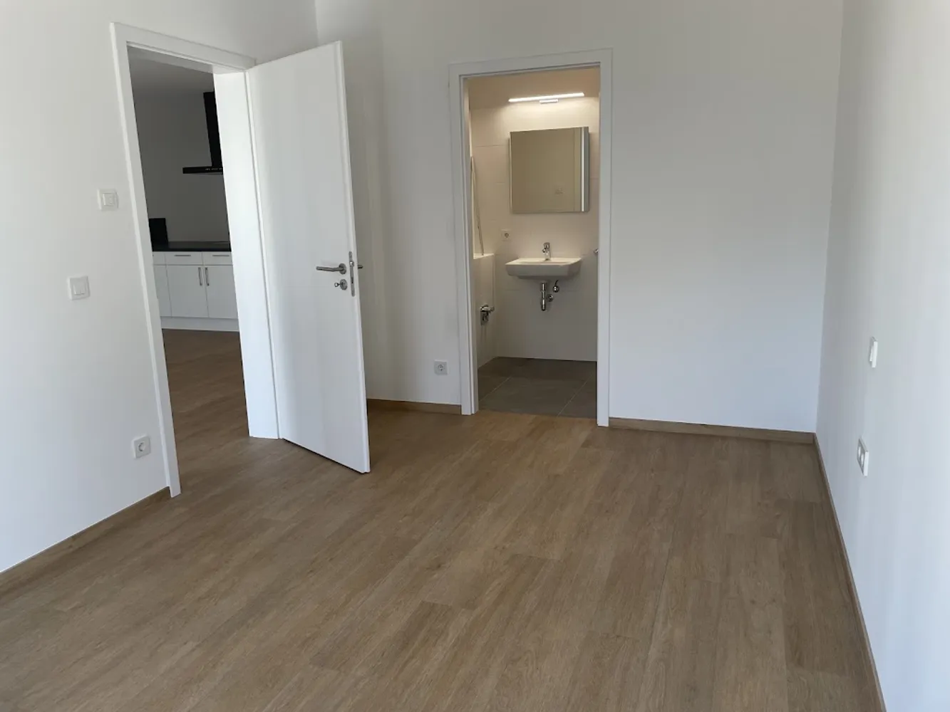 4 Zimmer Wohnung mit 105 m² in Dresden – Bild 12
