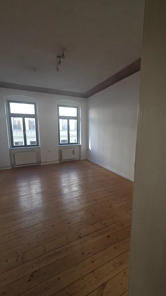 3 Zimmer Wohnung mit 90 m² in Halle (Saale) – Bild 1