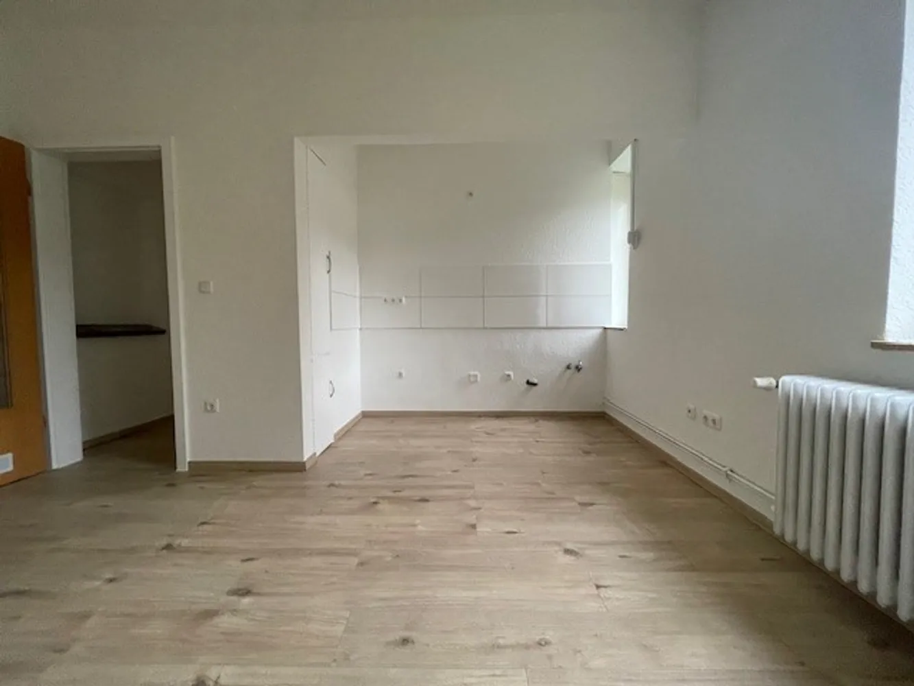 3 Zimmer Wohnung mit 60 m² in Wilhelmshaven – Bild 2