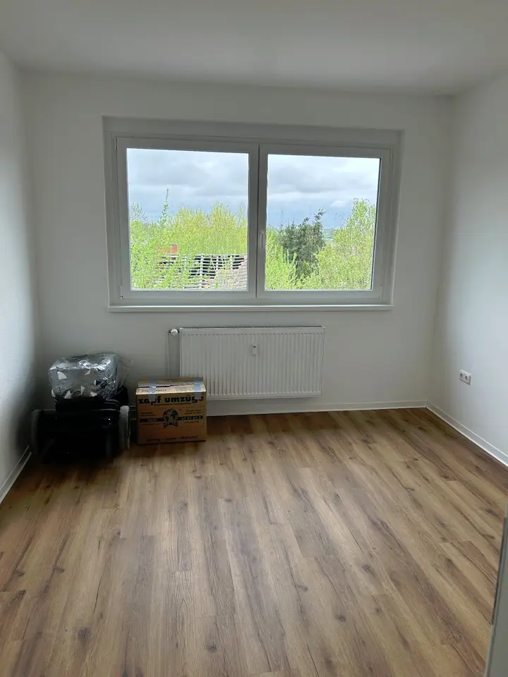 6 Zimmer Wohnung mit 107 m² in Neubrandenburg – Bild 9