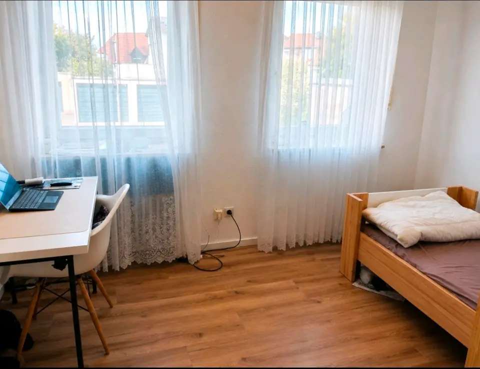 WG-Zimmer mit 18 m² in Erlangen – Bild 8