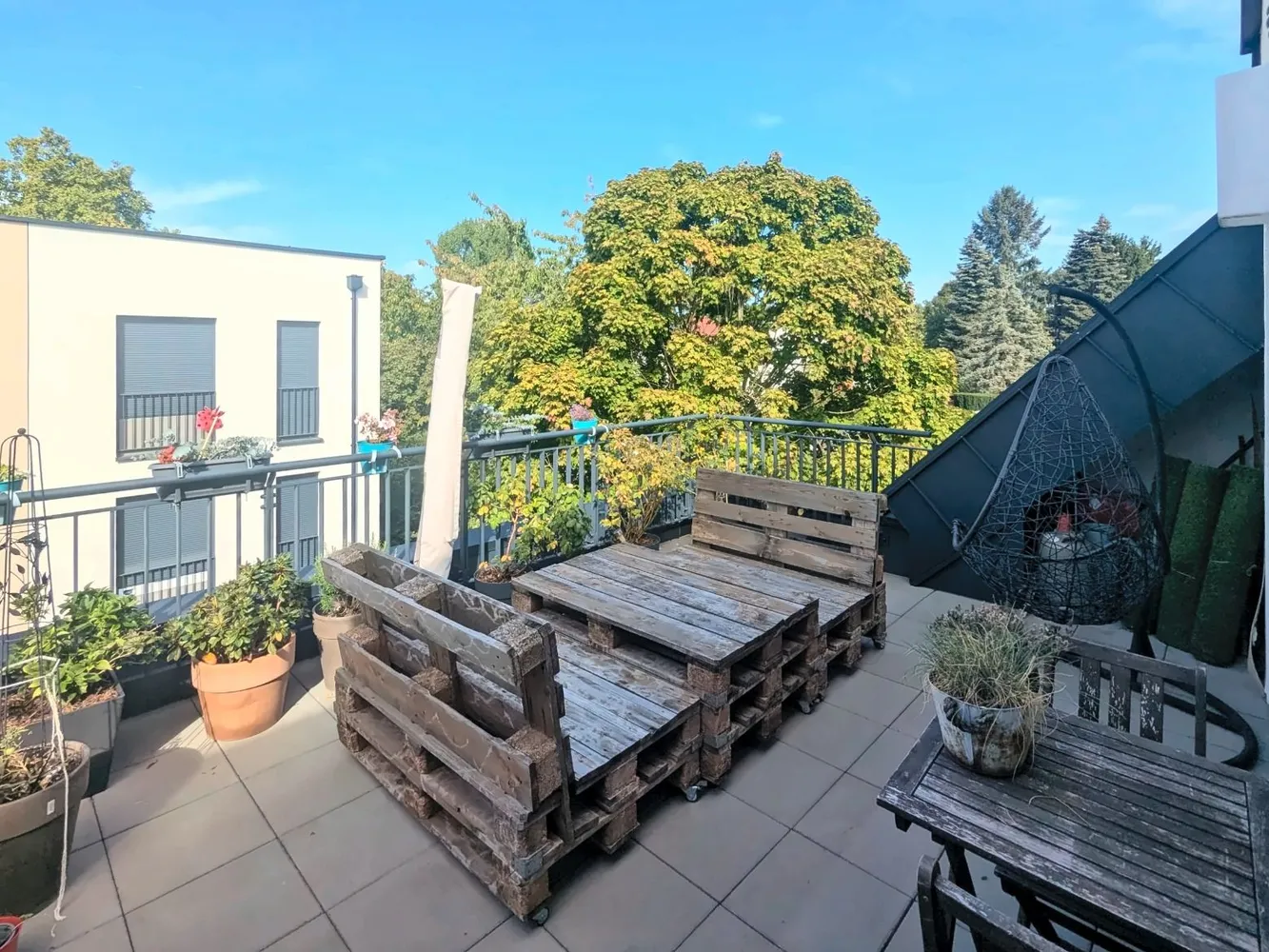4 Zimmer Wohnung mit 116 m² in Frankfurt am Main – Bild 9