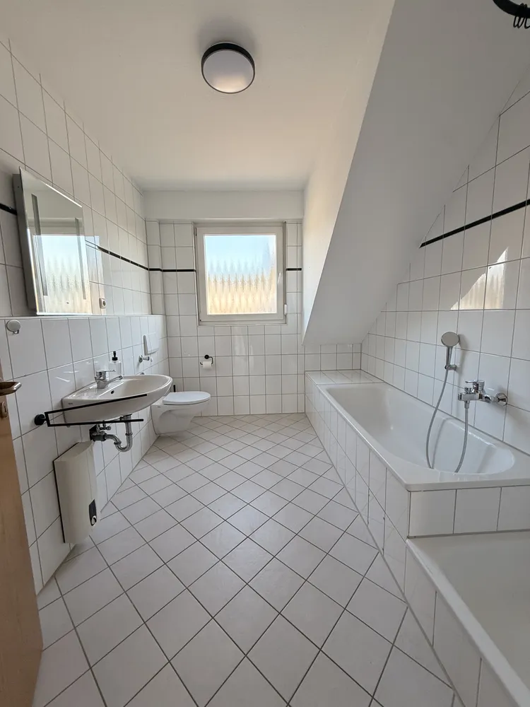 2 Zimmer Wohnung mit 63 m² in Oberhausen – Bild 9