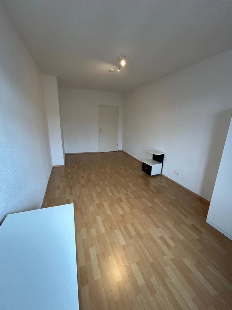 2 Zimmer Wohnung mit 54 m² in Frankfurt am Main – Bild 4