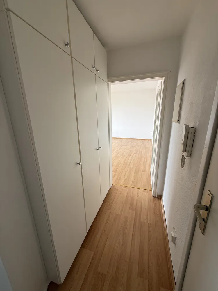 1 Zimmer Wohnung mit 38 m² in Köln – Bild 3