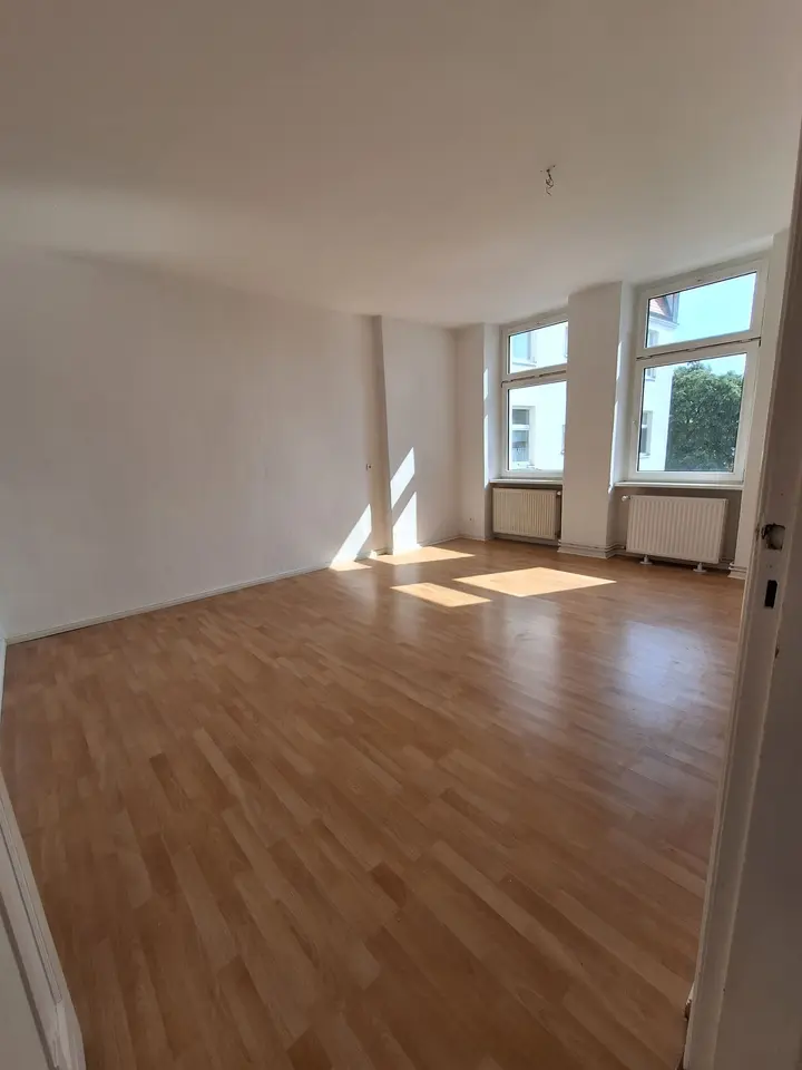 4 Zimmer Wohnung mit 123 m² in Magdeburg – Bild 6