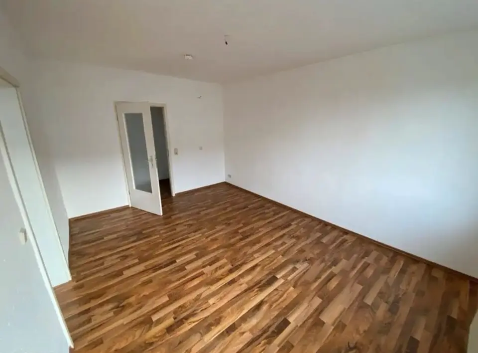 2 Zimmer Wohnung mit 44 m² in Suhl – Bild 2