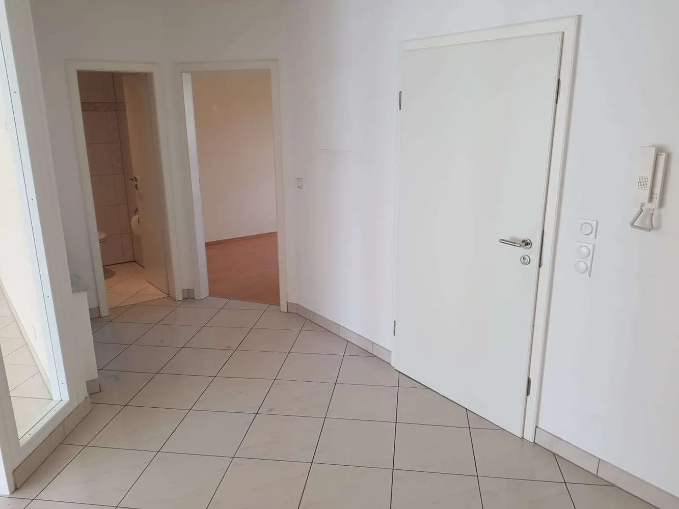 4 Zimmer Wohnung mit 144 m² in Dreieich – Bild 4