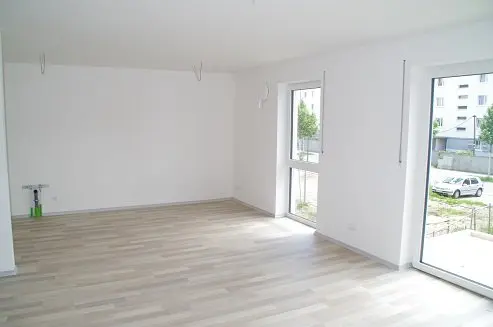 3 Zimmer Wohnung mit 81 m² in Regensburg – Bild 2