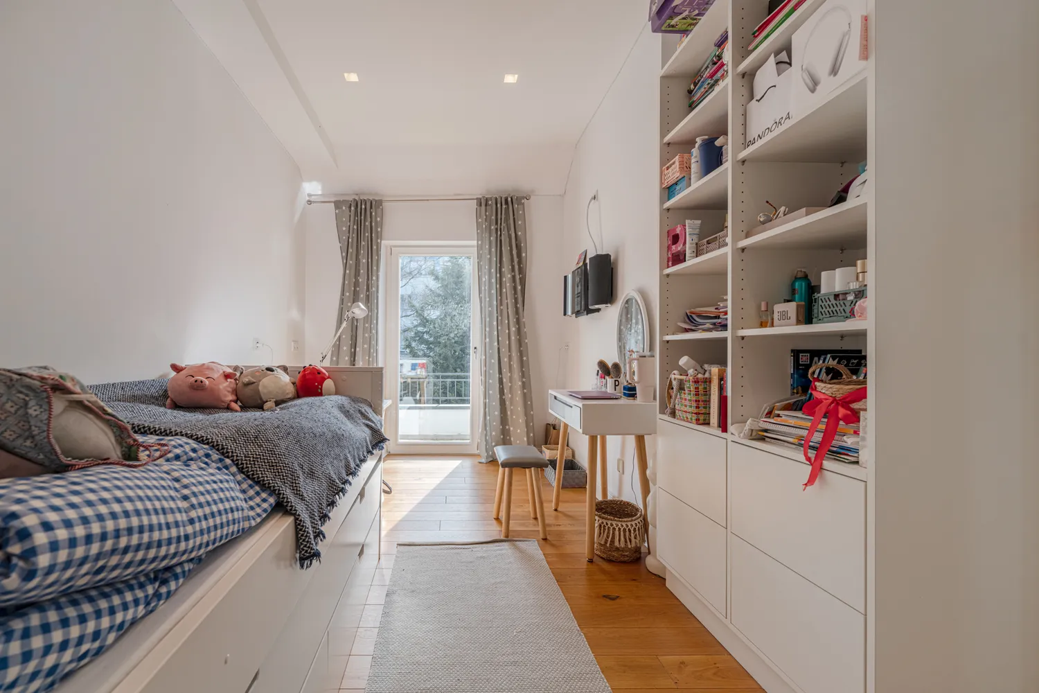 2 Zimmer Wohnung mit 100 m² in Düsseldorf – Bild 5