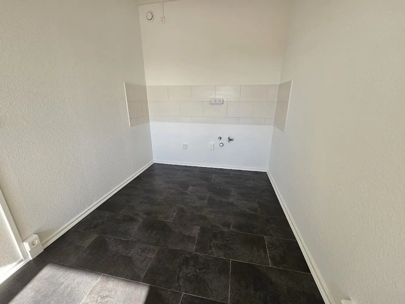 3 Zimmer Wohnung mit 57 m² in Halle (Saale) – Bild 7