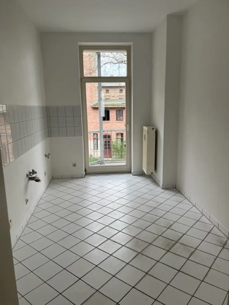 3 Zimmer Wohnung mit 74 m² in Halle (Saale) – Bild 1