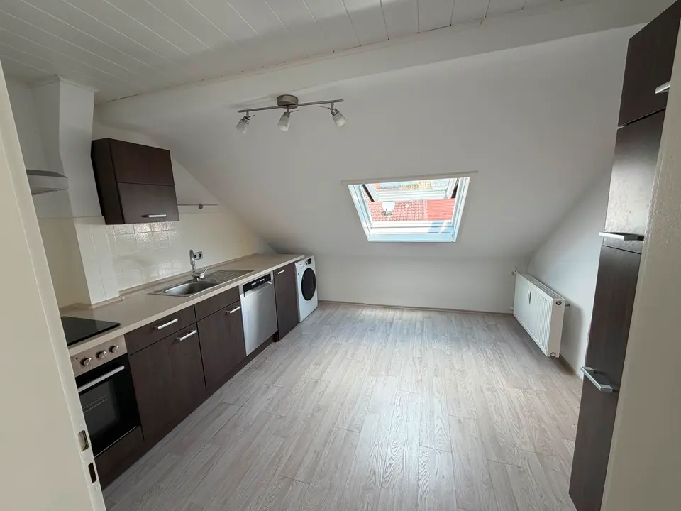 4 Zimmer Wohnung mit 75 m² in Weinheim – Bild 3