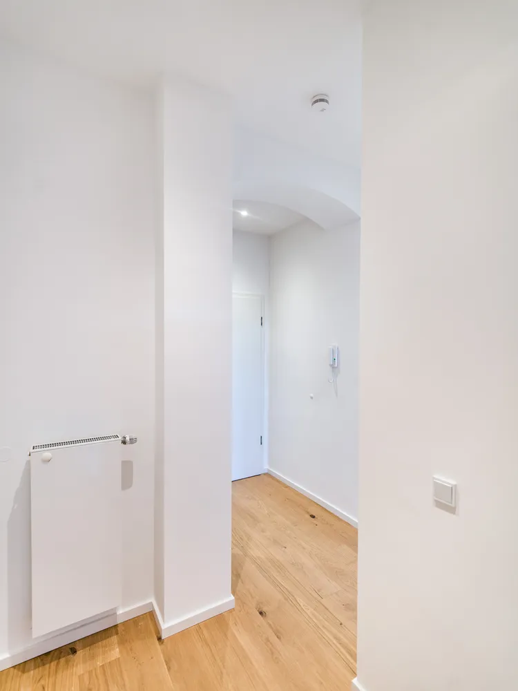 2 Zimmer Wohnung mit 89 m² in Wiesbaden – Bild 6