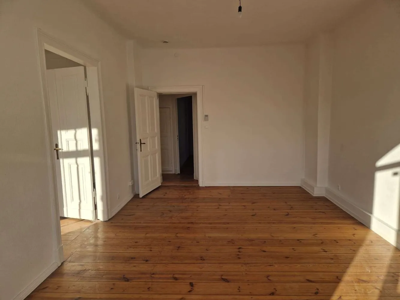 3 room apartment with 90 m² in Berlin – Photo 9