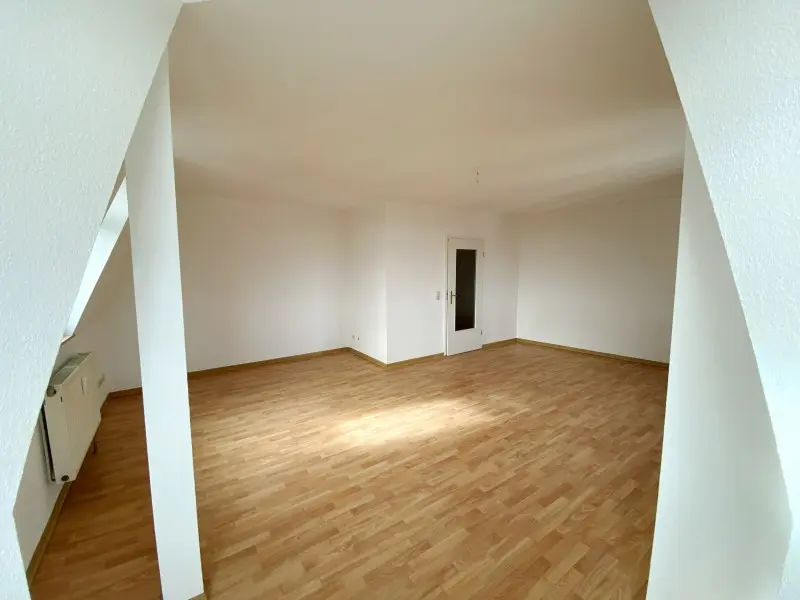 3 Zimmer Wohnung mit 81 m² in Plauen – Bild 1