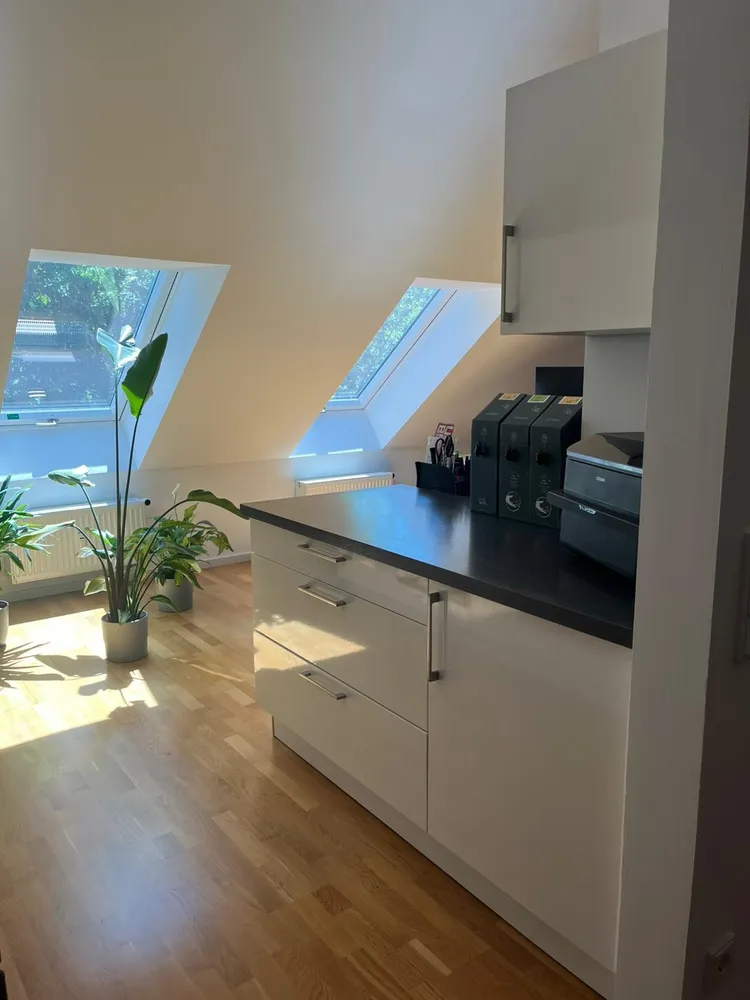 2 Zimmer Wohnung mit 90 m² in Berlin – Bild 8