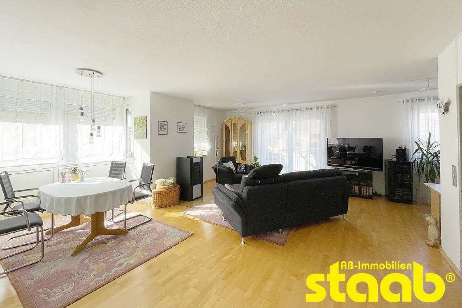 3 Zimmer Wohnung mit 99 m² in Aschaffenburg – Bild 1
