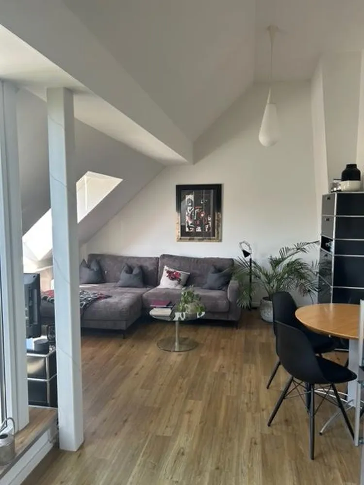2 Zimmer Wohnung mit 55 m² in Hannover – Bild 1
